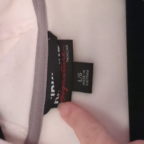 Women's Softshell Jacket - Picture 5 of 12